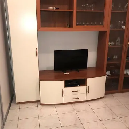 Nostro דירה